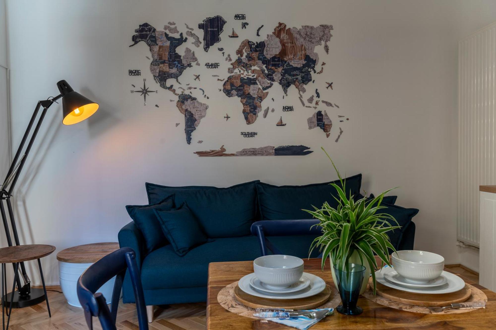 Luxurious Apartment In Old Town - Ultra Central Брашов Экстерьер фото